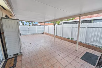 2597 W 73rd Place, Hialeah, FL 33016 - Photo 37