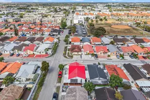 2597 W 73rd Pl, Hialeah, FL 33016 - Photo 11