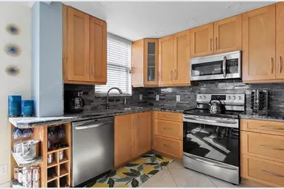 1010 S Ocean Boulevard #602, Pompano Beach, FL 33062 - Photo 7