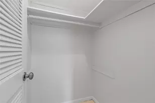 7656 NW 73rd Terrace, Tamarac, FL 33321 - Photo 17