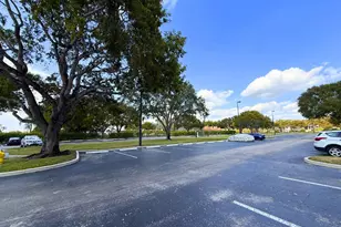 3310 N Pinewalk Dr, Margate, FL 33063 - Photo 15