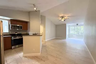 3310 N Pinewalk Dr, Margate, FL 33063 - Photo 3