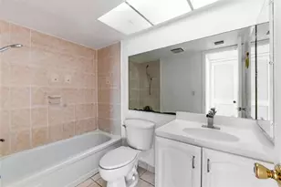 4044 NW 19th St, Lauderhill, FL 33313 - Photo 9