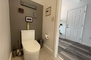 3465 W 110th Terrace, Hialeah, FL 33018 - Photo 25