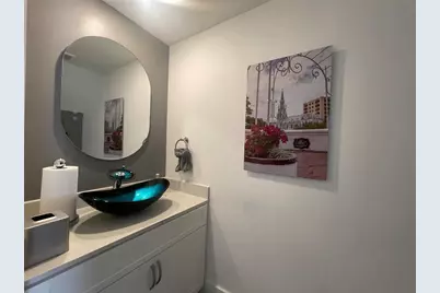 3465 W 110th Terrace, Hialeah, FL 33018 - Photo 11