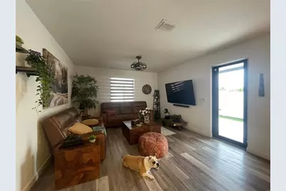 3465 W 110th Terrace, Hialeah, FL 33018 - Photo 9