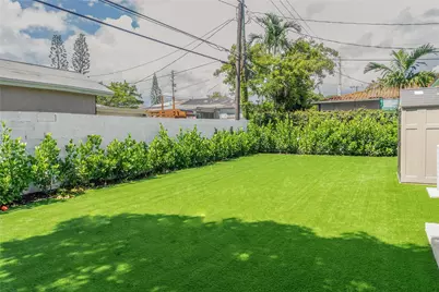 2724 SW 34th Court #B, Miami, FL 33133 - Photo 25