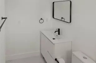 2724 SW 34th Ct, Miami, FL 33133 - Photo 21