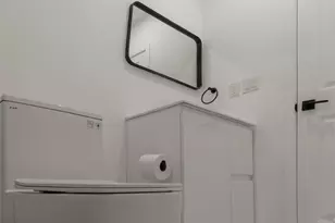 2724 SW 34th Ct, Miami, FL 33133 - Photo 13