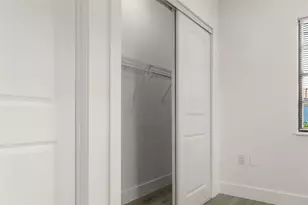 2724 SW 34th Ct, Miami, FL 33133 - Photo 19