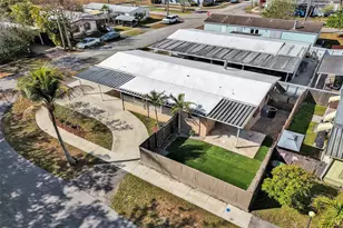 21411 NW 3rd St, Pembroke Pines, FL 33029 - Photo 49
