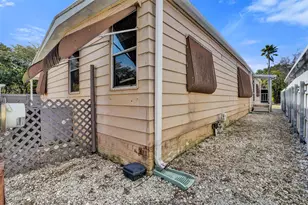 21411 NW 3rd St, Hollywood, FL 33029 - Photo 53