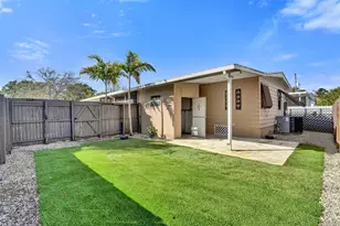 21411 NW 3rd St, Hollywood, FL 33029 - Photo 45