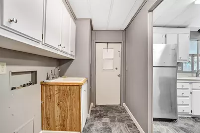 21411 NW 3rd Street, Hollywood, FL 33029 - Photo 11