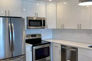 619 Orton Ave, Fort Lauderdale, FL 33304 - Photo 9