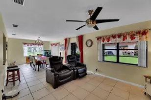 9802 NW 75th Ct, Tamarac, FL 33321 - Photo 23