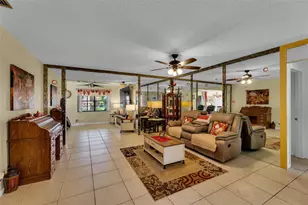 9802 NW 75th Ct, Tamarac, FL 33321 - Photo 17