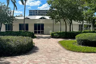 2500 Parkview Dr, Hallandale Beach, FL 33009 - Photo 35