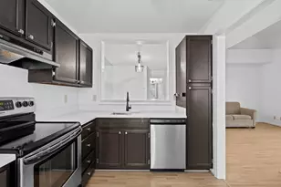 5095 Heatherhill Ln, Boca Raton, FL 33486 - Photo 5