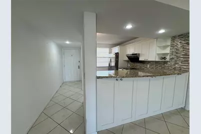 6121 Balboa Circle #306, Boca Raton, FL 33433 - Photo 7