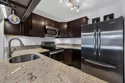 3004 NE 5th Terrace #305-C, Wilton Manors, FL 33334 - Photo 13