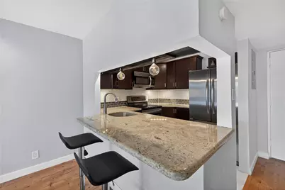 3004 NE 5th Terrace #305-C, Wilton Manors, FL 33334 - Photo 11