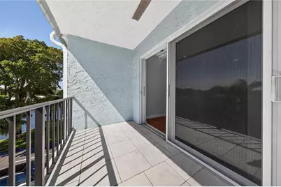 3004 NE 5th Terrace #305-C, Wilton Manors, FL 33334 - Photo 3