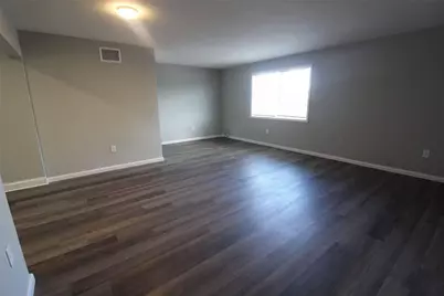2561 NW 135th Street #10, Miami, FL 33167 - Photo 1