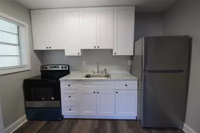 2561 NW 135th Street #10, Miami, FL 33167 - Photo 5