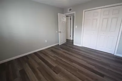 2561 NW 135th Street #10, Miami, FL 33167 - Photo 17