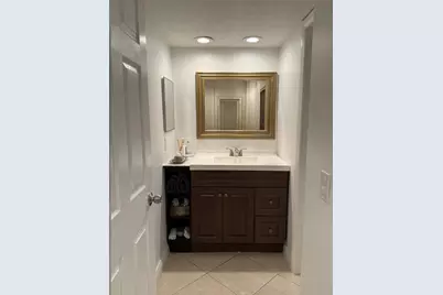 8014 NW 15th Manor #8014, Plantation, FL 33322 - Photo 13