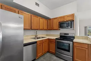 504 7th Sq, Vero Beach, FL 32962 - Photo 5