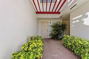 504 7th Sq, Vero Beach, FL 32962 - Photo 3
