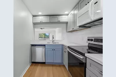 6075 N Sabal Palm Boulevard #301, Tamarac, FL 33319 - Photo 3