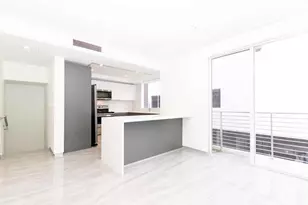 700 NE 14th Ave, Fort Lauderdale, FL 33304 - Photo 9