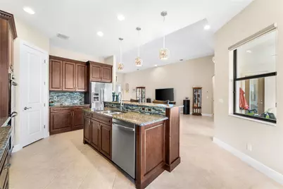 8036 NW 115th Way, Parkland, FL 33076 - Photo 9