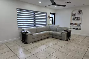 7811 NW 40th Ct, Coral Springs, FL 33065 - Photo 27