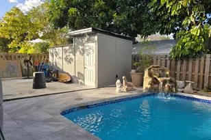 7811 NW 40th Ct, Coral Springs, FL 33065 - Photo 29