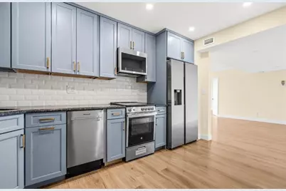 2400 Presidential Way #PH2, West Palm Beach, FL 33401 - Photo 7