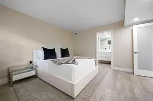 140 NE 28th Ave, Pompano Beach, FL 33062 - Photo 17