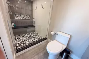 140 NE 28th Ave, Pompano Beach, FL 33062 - Photo 11