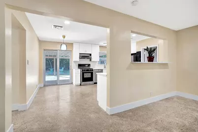 820 SE 4th Avenue, Delray Beach, FL 33483 - Photo 11