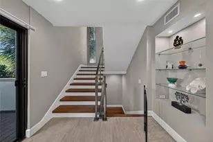 17 Portside Dr, Fort Lauderdale, FL 33316 - Photo 23