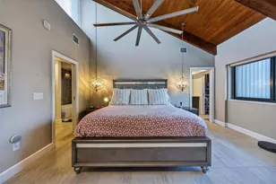 17 Portside Dr, Fort Lauderdale, FL 33316 - Photo 25