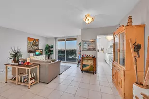 2639 N Riverside Dr, Pompano Beach, FL 33062 - Photo 9