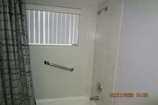 9350 Sunrise Lakes Blvd, Sunrise, FL 33322 - Photo 19