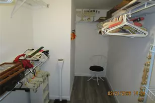9350 Sunrise Lakes Blvd, Sunrise, FL 33322 - Photo 21