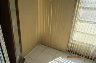 9350 Sunrise Lakes Blvd, Sunrise, FL 33322 - Photo 11