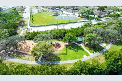 2515 NE 207th Street, Miami, FL 33180 - Photo 47