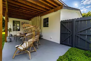 2515 NE 207th St, Miami, FL 33180 - Photo 41